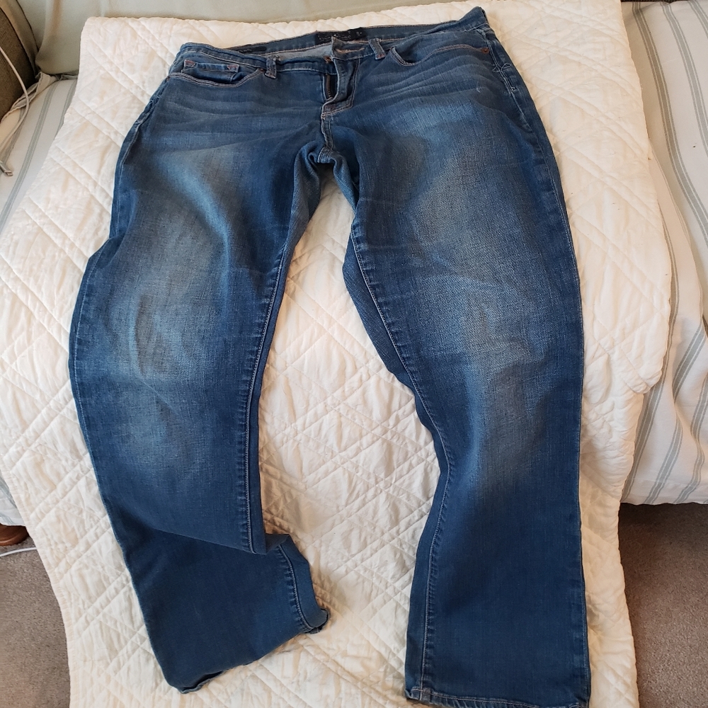 Women's jeans